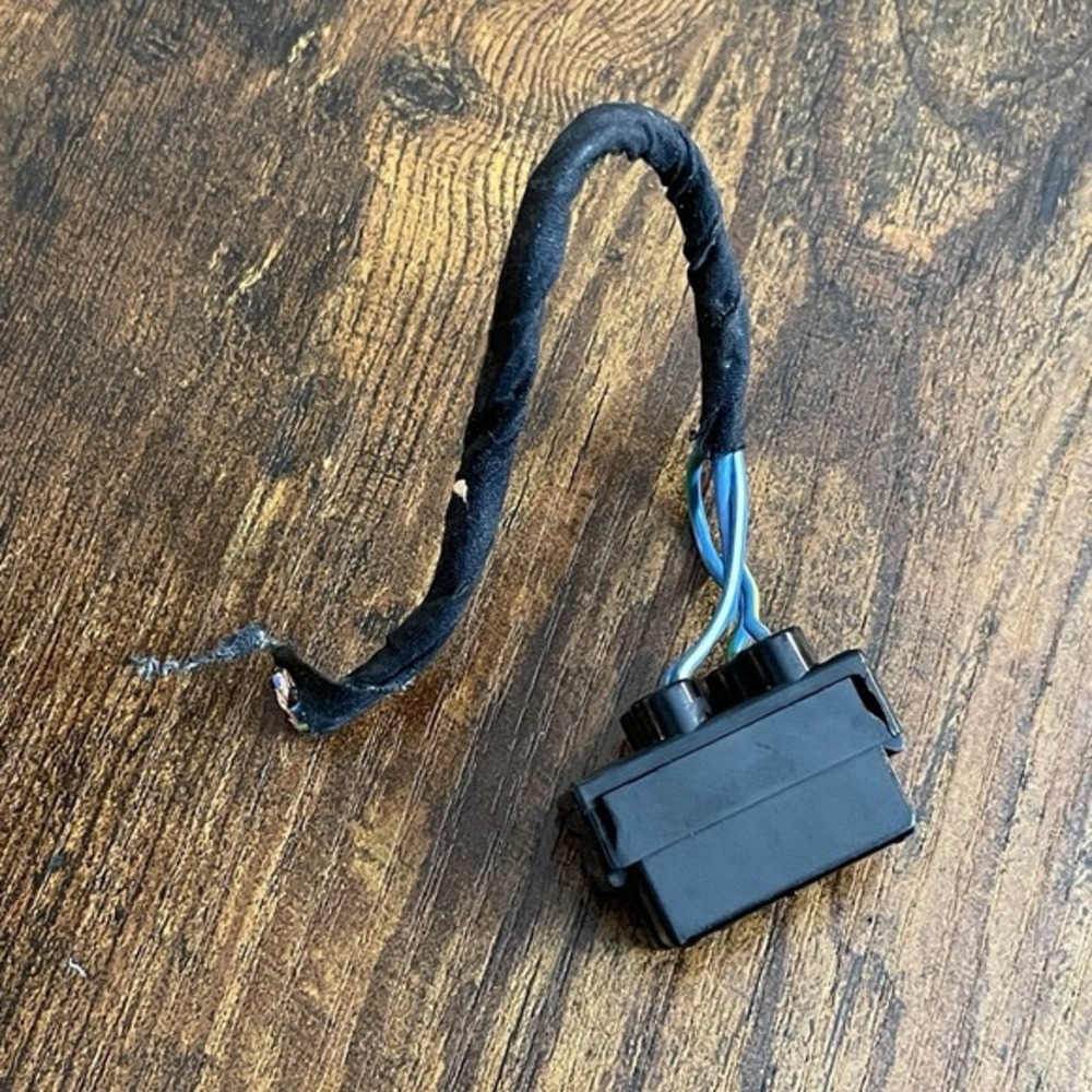 Mercedes W210 W220 Washer Heater Plug Pigtail 0095451328 / 0095451528#️⃣0102